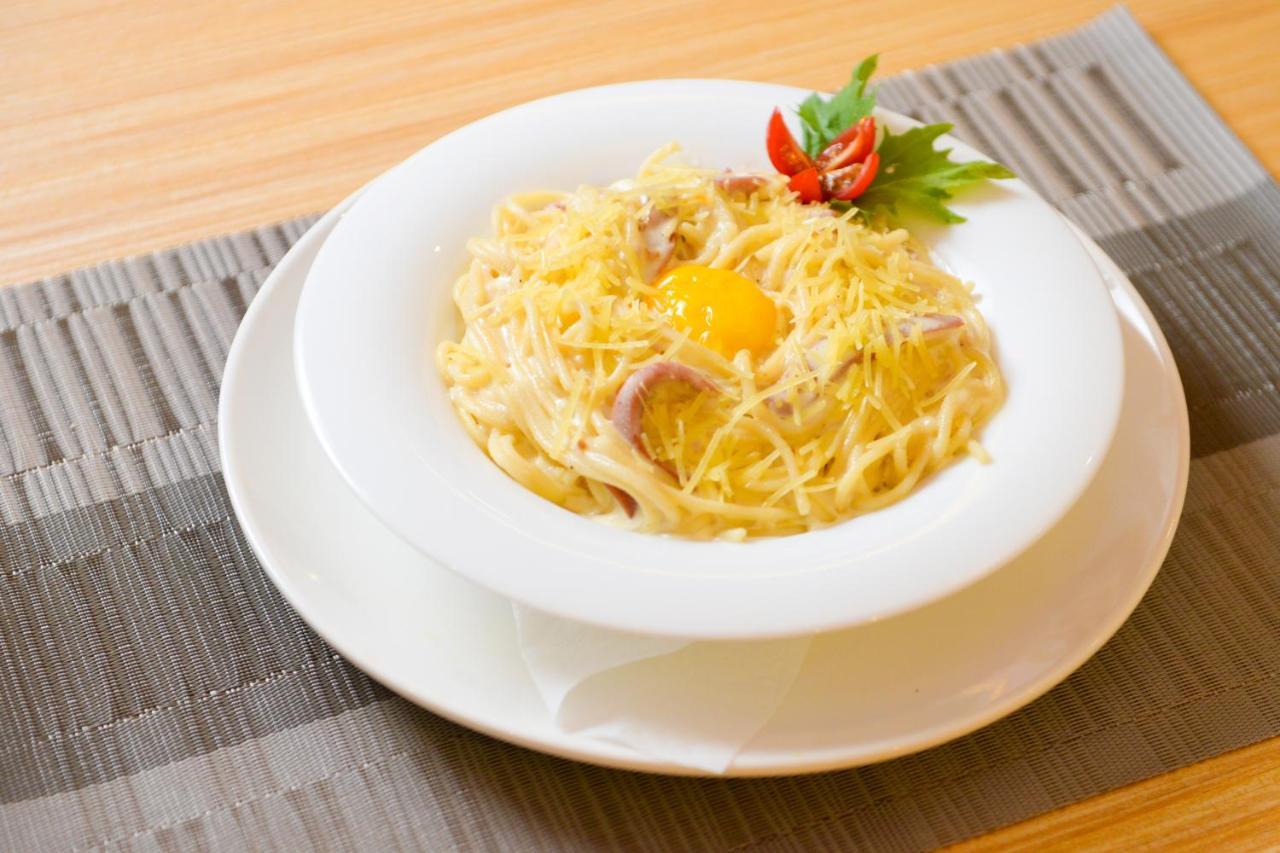 胡鲁马累 Osmium酒店 外观 照片